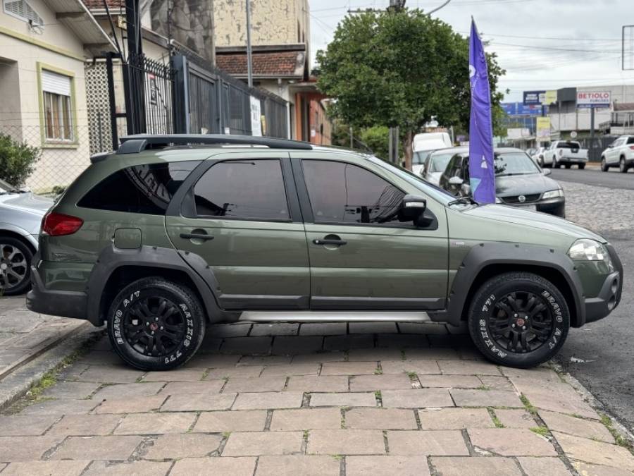 FIAT - PALIO - 2011/2011 - Verde - R$ 39.900,00