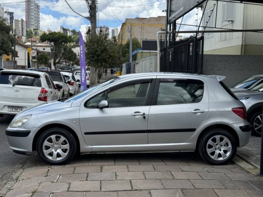 PEUGEOT - 307 - 2004/2004 - Cinza - R$ 19.900,00