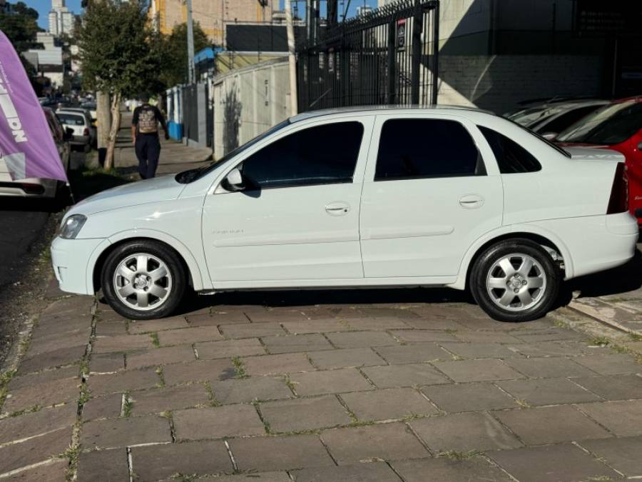 CHEVROLET - CORSA - 2009/2009 - Branca - R$ 30.900,00