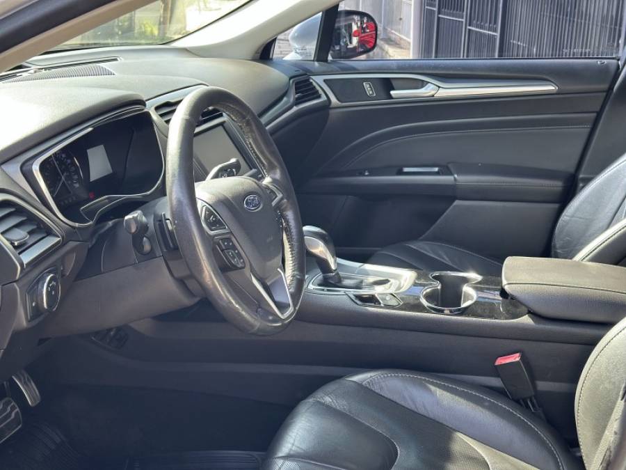 FORD - FUSION - 2014/2014 - Branca - R$ 73.900,00