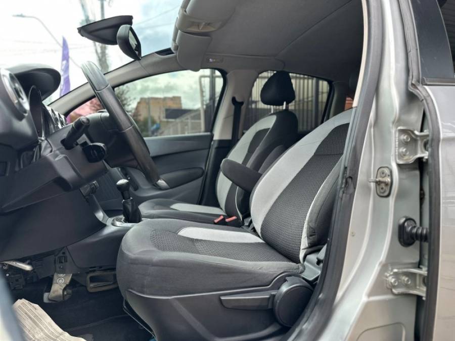CITROËN - C3 - 2012/2013 - Prata - R$ 37.900,00