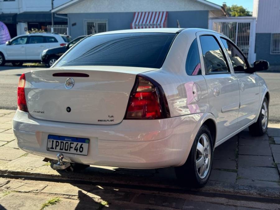 CHEVROLET - CORSA - 2009/2009 - Branca - R$ 30.900,00