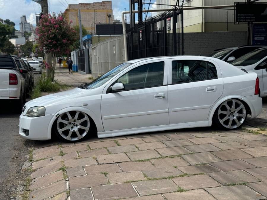 CHEVROLET - ASTRA - 2002/2003 - Branca - R$ 29.900,00