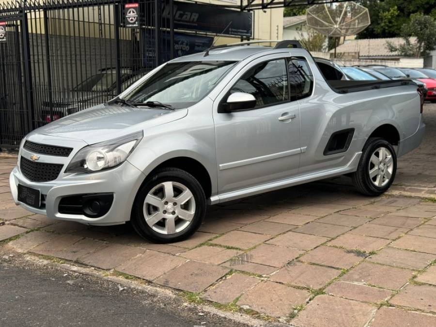 CHEVROLET - MONTANA - 2012/2012 - Prata - R$ 44.900,00