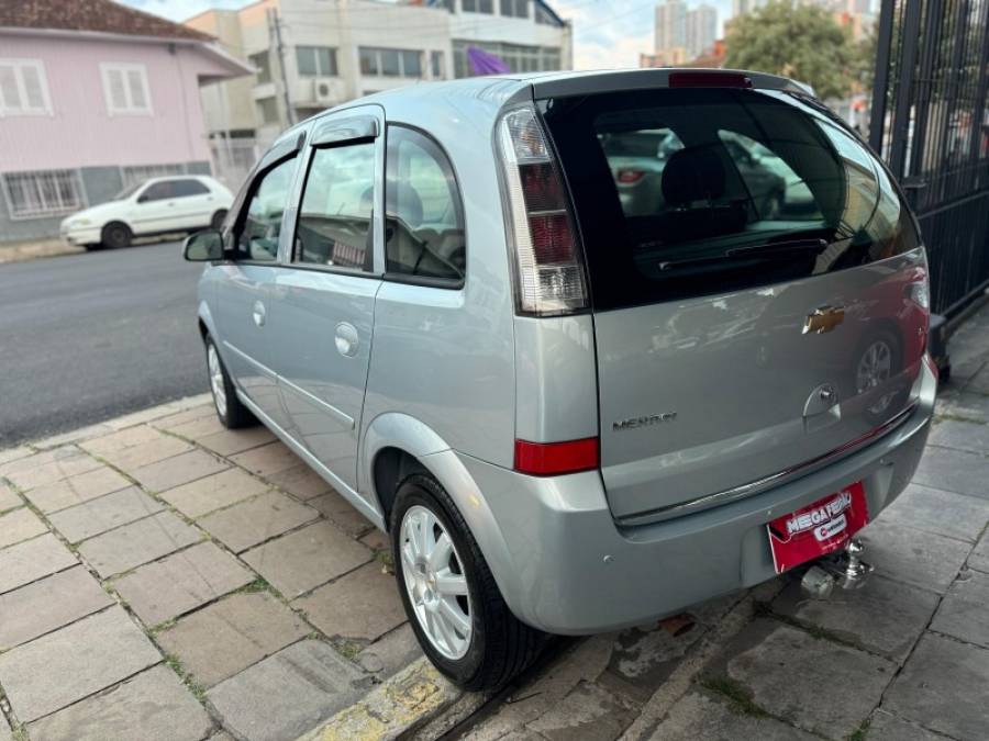 CHEVROLET - MERIVA - 2010/2011 - Cinza - R$ 32.900,00