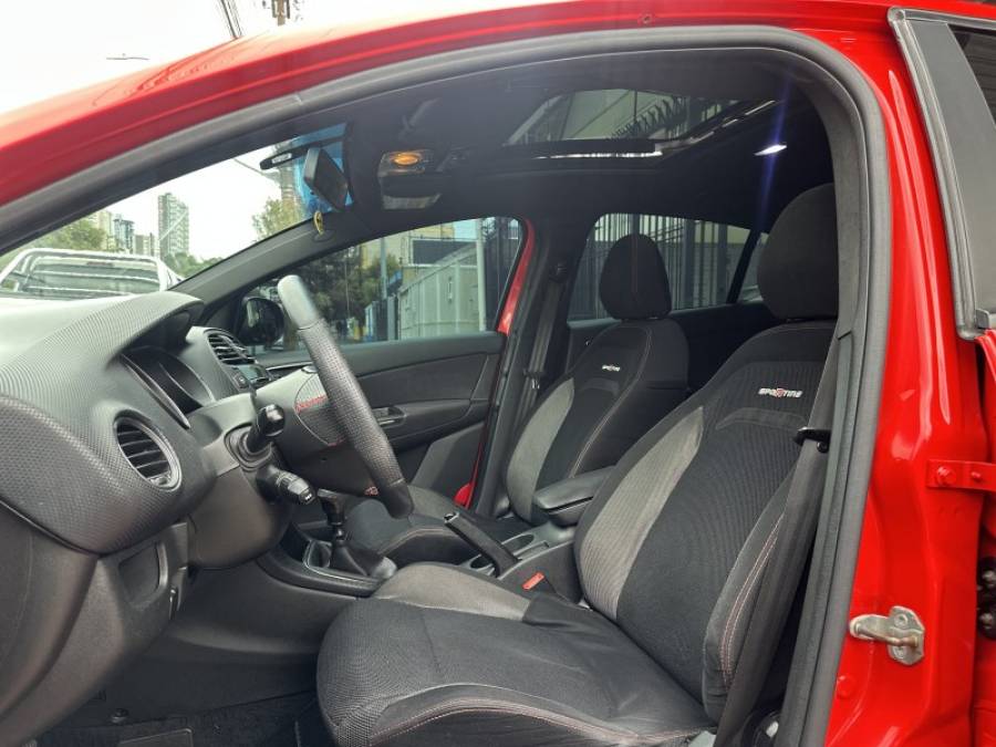 FIAT - BRAVO - 2014/2014 - Vermelha - R$ 46.900,00