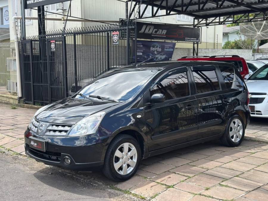 NISSAN - LIVINA - 2010/2010 - Preta - R$ 29.900,00