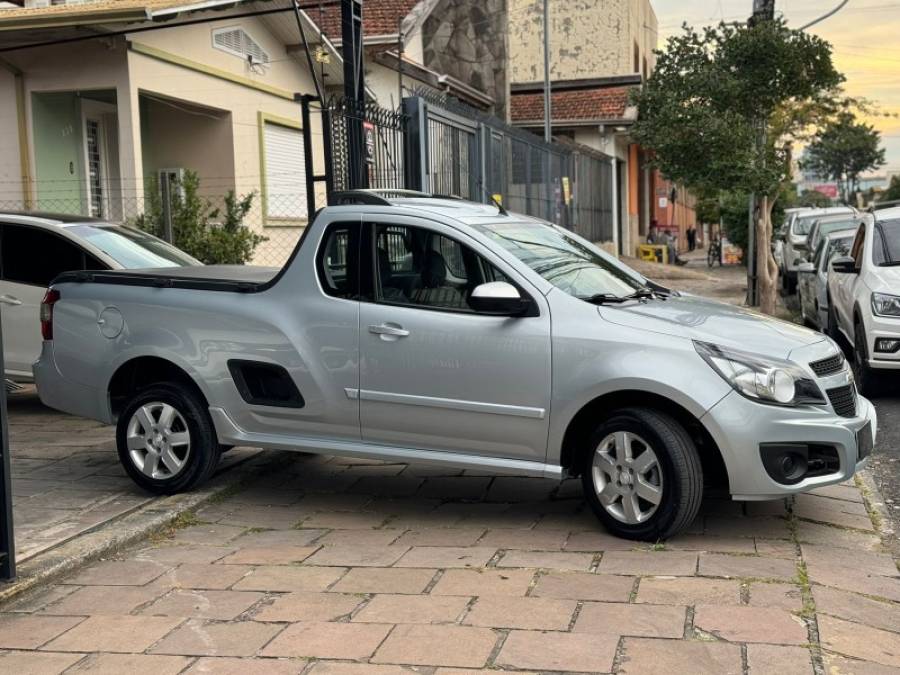 CHEVROLET - MONTANA - 2012/2012 - Prata - R$ 44.900,00