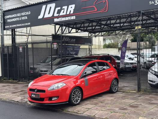 FIAT - BRAVO - 2014/2014 - Vermelha - R$ 46.900,00