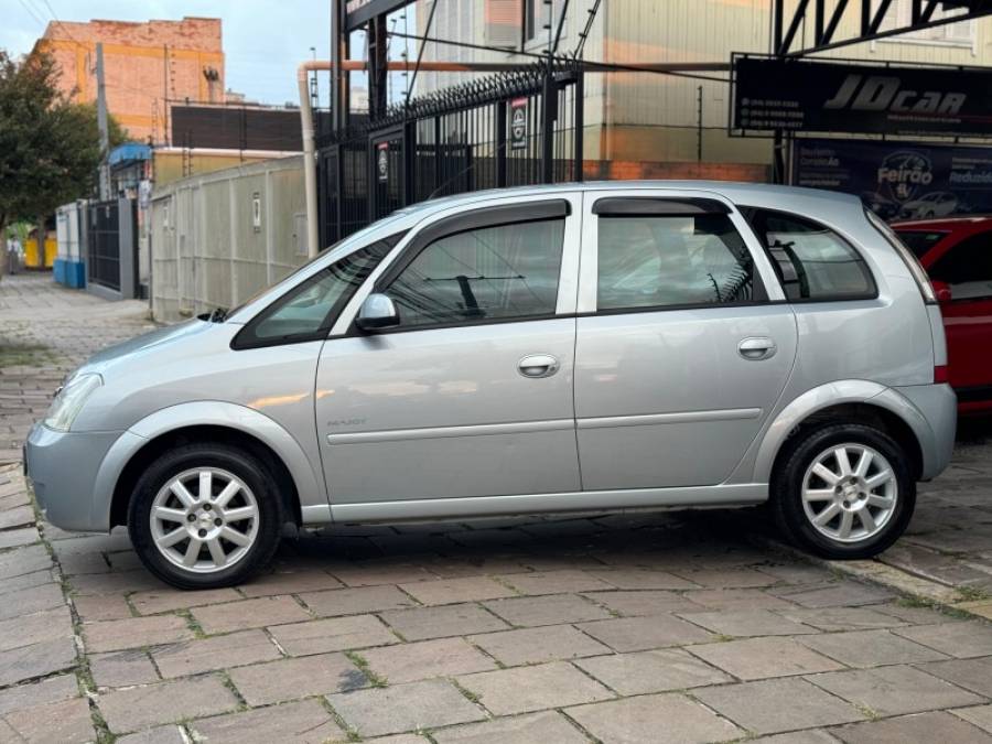 CHEVROLET - MERIVA - 2010/2011 - Cinza - R$ 32.900,00