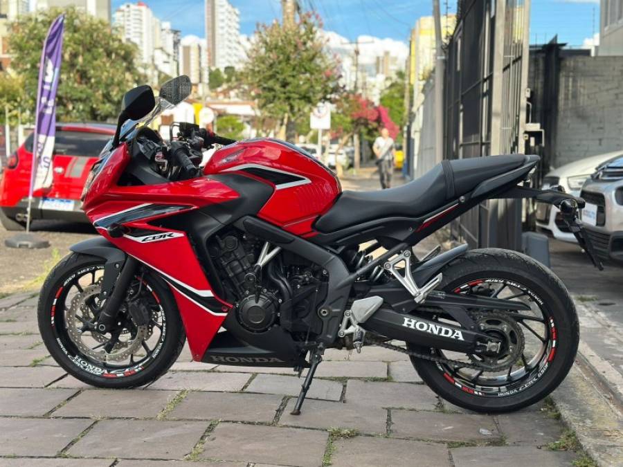 HONDA - CBR 650F - 2018/2018 - Vermelha - R$ 45.900,00