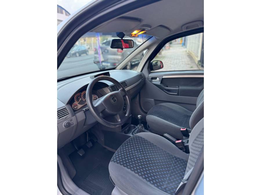 CHEVROLET - MERIVA - 2010/2011 - Cinza - R$ 32.900,00