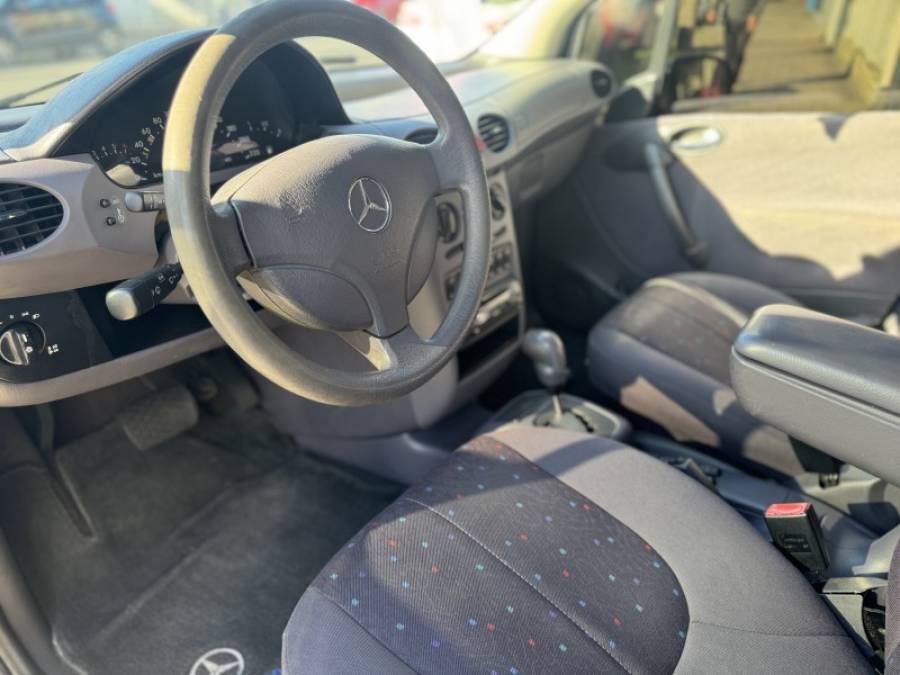 MERCEDES-BENZ - A 190 - 2004/2005 - Prata - R$ 24.900,00