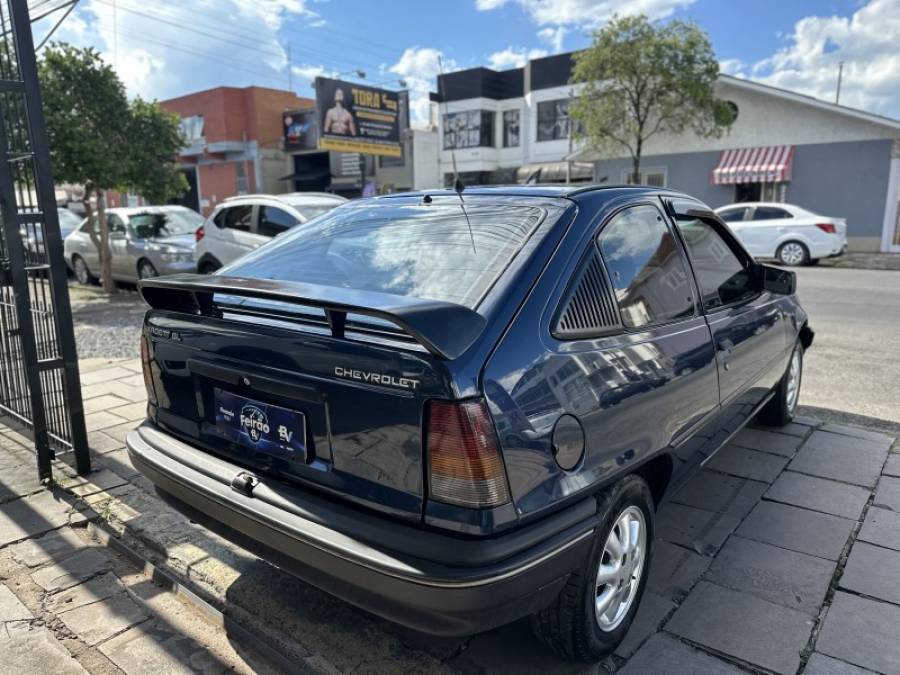 CHEVROLET - KADETT - 1995/1995 - Azul - R$ 22.900,00
