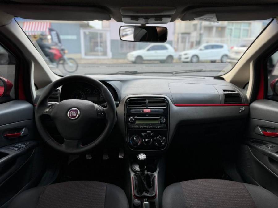 FIAT - PUNTO - 2008/2008 - Vermelha - R$ 37.900,00