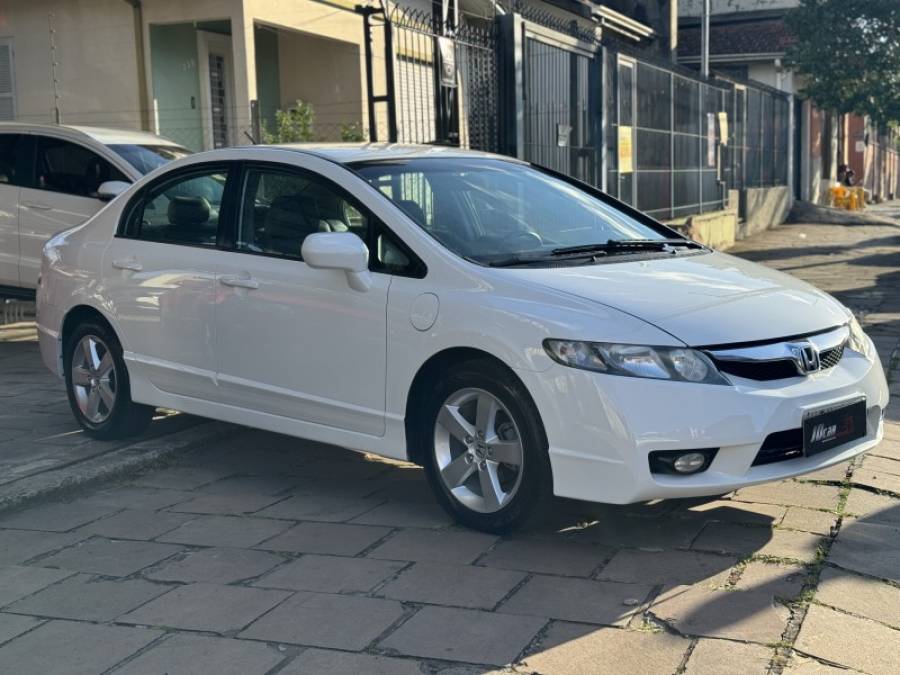 HONDA - CIVIC - 2009/2010 - Branca - R$ 51.900,00