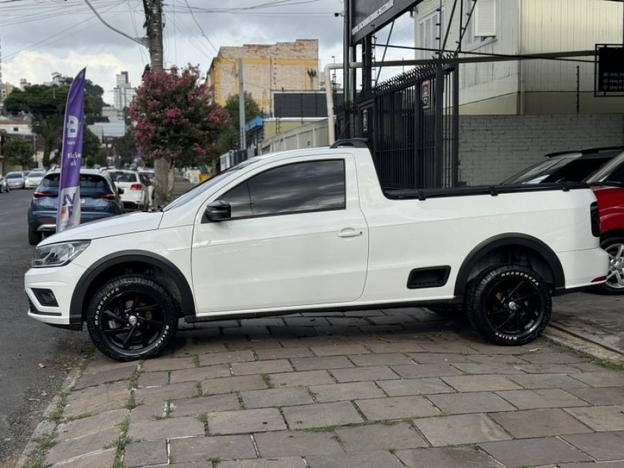 VOLKSWAGEN - SAVEIRO - 2021/2022 - Branca - R$ 74.900,00