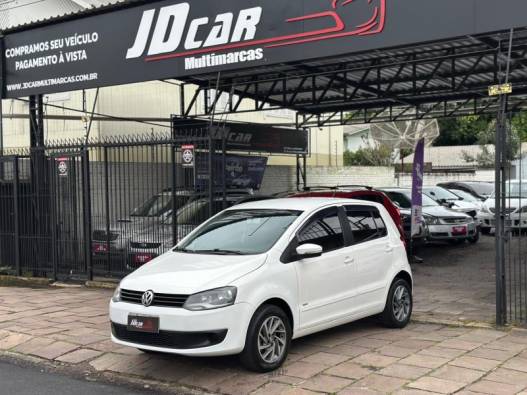 VOLKSWAGEN - FOX - 2012/2013 - Branca - R$ 32.900,00