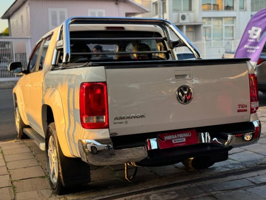 VOLKSWAGEN - AMAROK - 2013/2012 - Branca - R$ 98.900,00