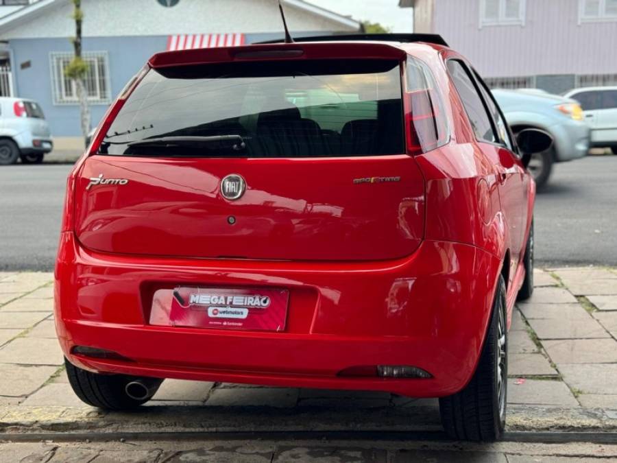 FIAT - PUNTO - 2008/2008 - Vermelha - R$ 37.900,00