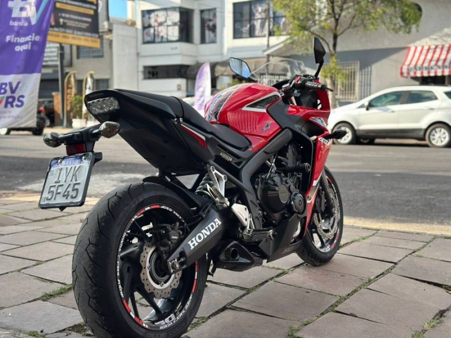 HONDA - CBR 650F - 2018/2018 - Vermelha - R$ 45.900,00