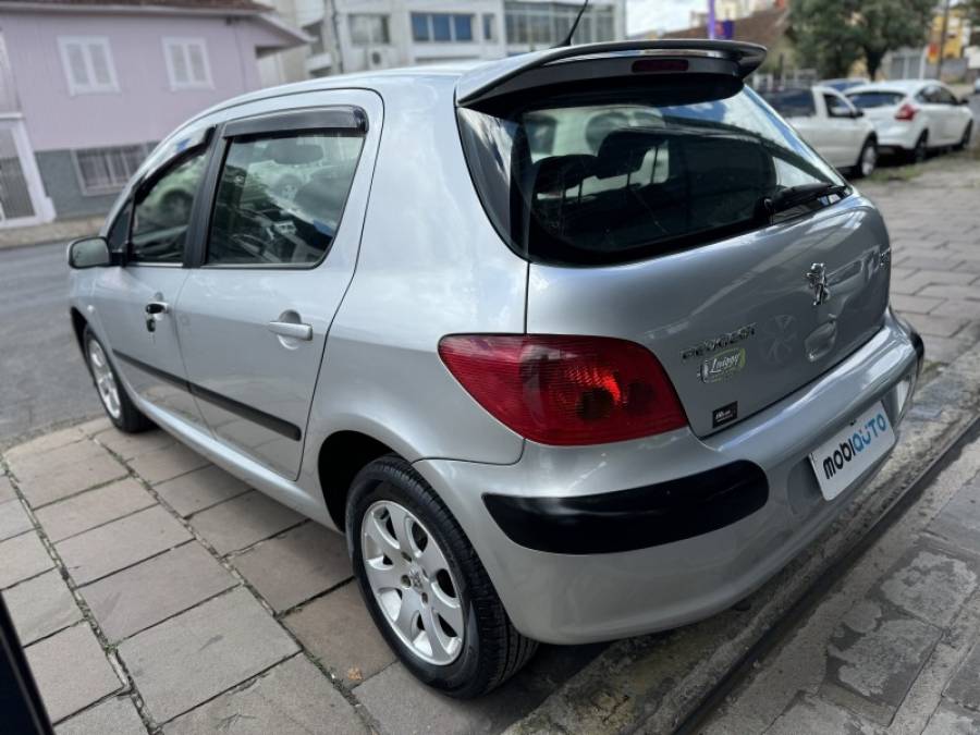 PEUGEOT - 307 - 2004/2004 - Cinza - R$ 19.900,00