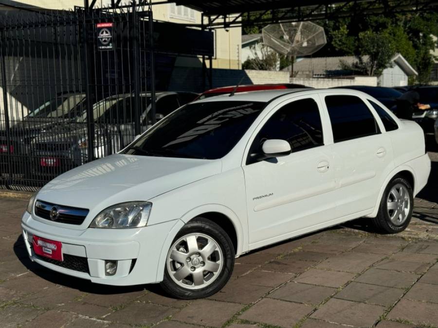 CHEVROLET - CORSA - 2009/2009 - Branca - R$ 30.900,00