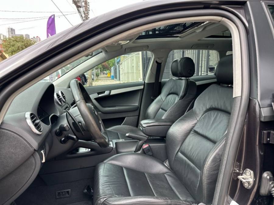 AUDI - A3 - 2008/2009 - Cinza - R$ 62.900,00