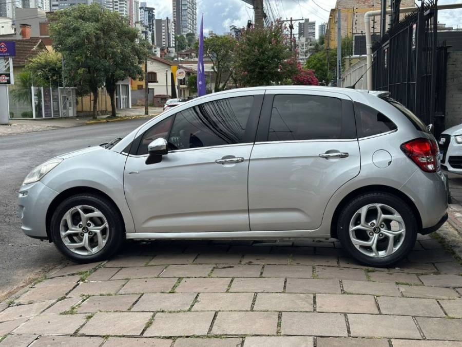 CITROËN - C3 - 2012/2013 - Prata - R$ 37.900,00