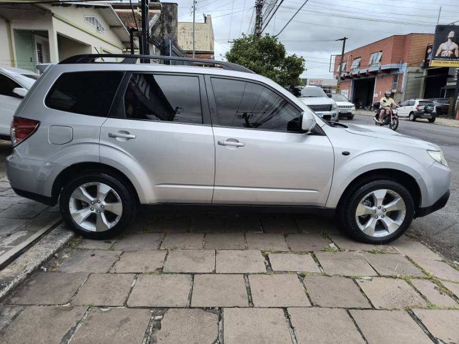 SUBARU - FORESTER - 2010/2010 - Prata - R$ 47.900,00