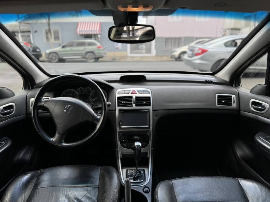PEUGEOT - 307 - 2004/2004 - Cinza - R$ 19.900,00