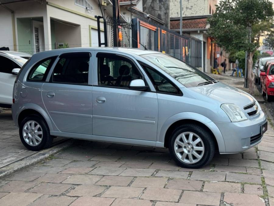 CHEVROLET - MERIVA - 2010/2011 - Cinza - R$ 32.900,00