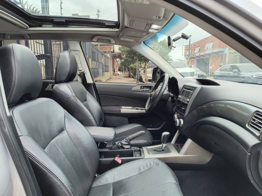 SUBARU - FORESTER - 2010/2010 - Prata - R$ 47.900,00